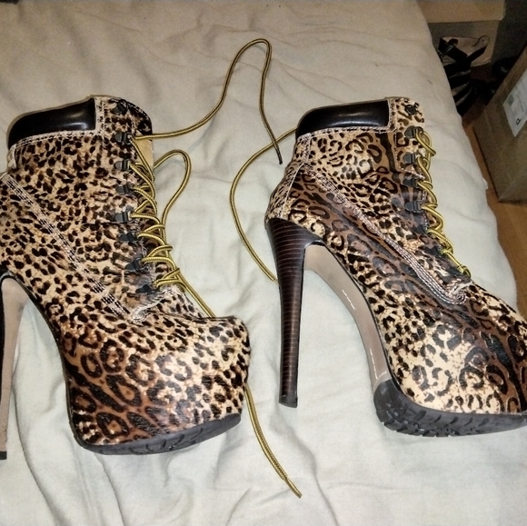 Zigi girl leather leopard boots.🔥🔥 - Picture 4 of 6